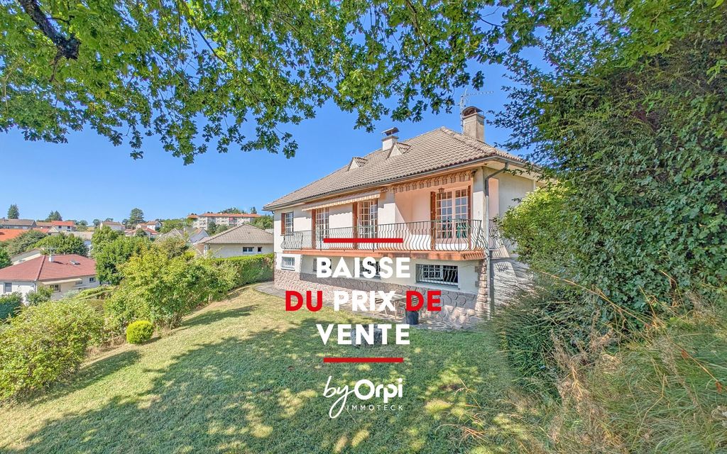 Achat maison à vendre 5 chambres 158 m² - Aurillac