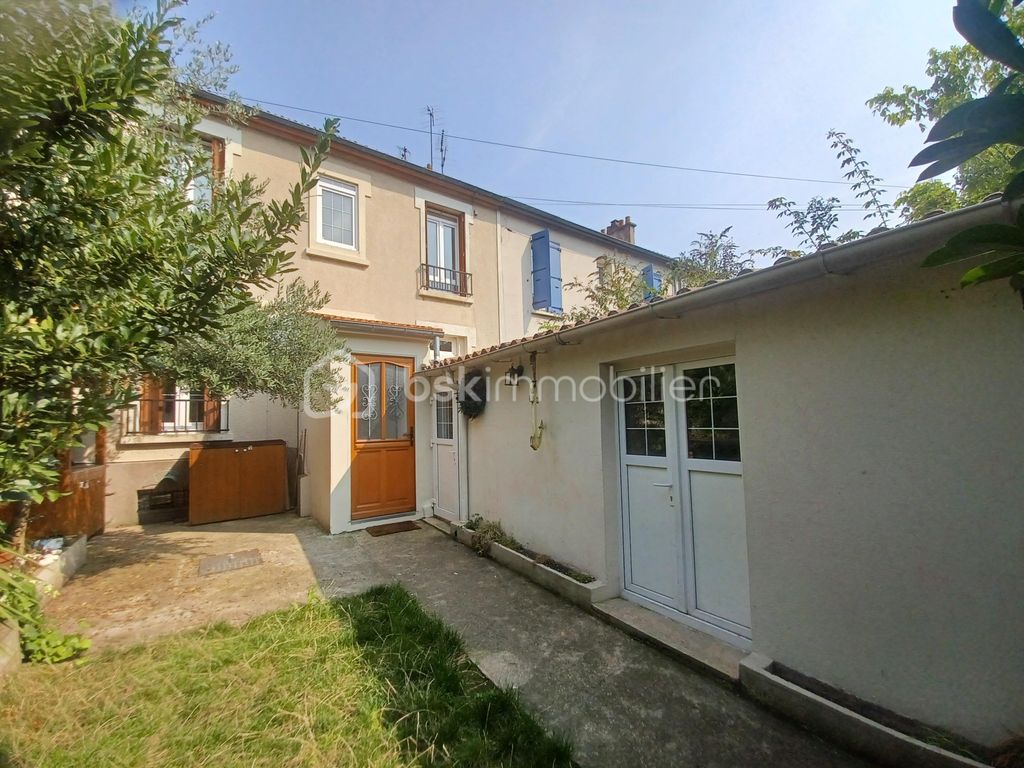 Achat maison à vendre 3 chambres 100 m² - Maisons-Alfort