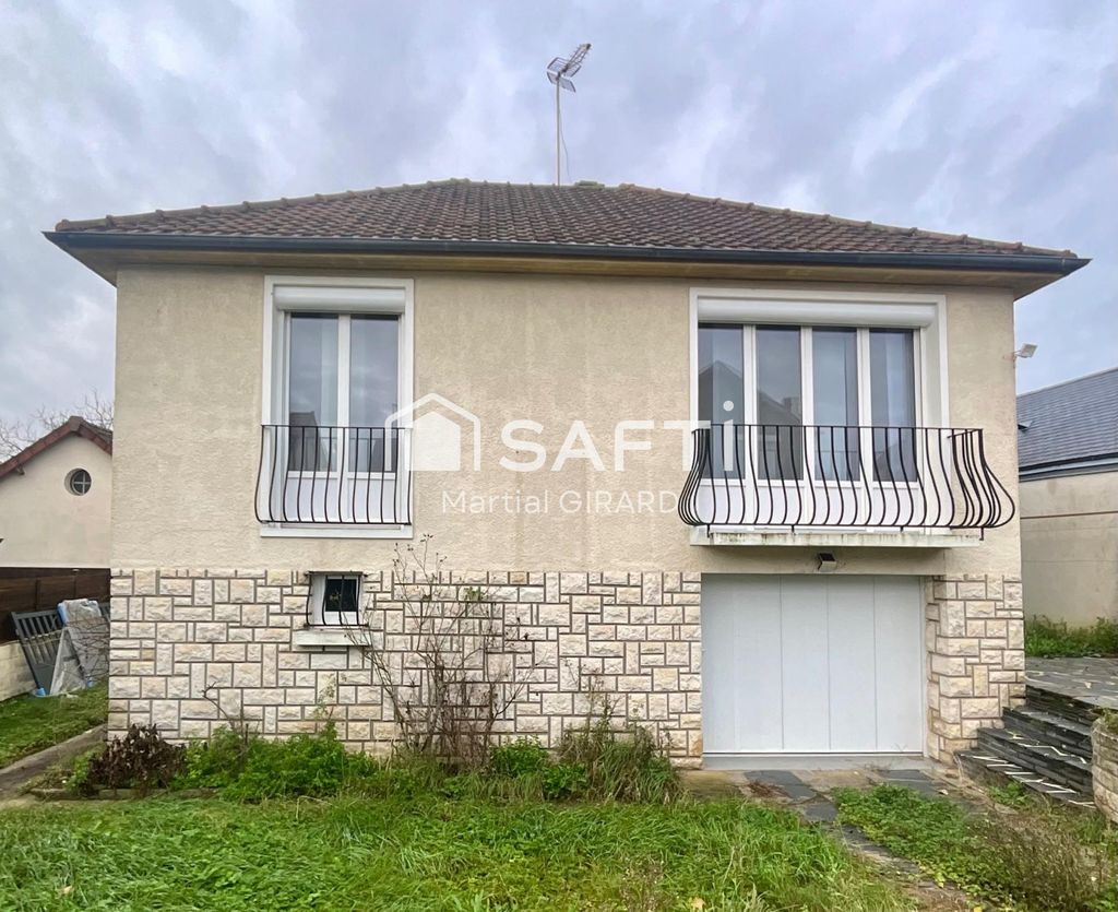 Achat maison à vendre 2 chambres 88 m² - Bourges