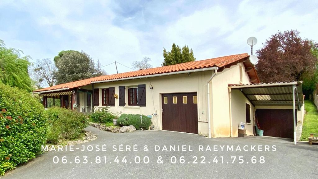 Achat maison à vendre 2 chambres 106 m² - Villefranche-de-Lonchat