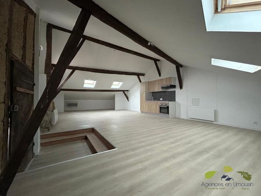 Achat loft à vendre 2 pièces 109 m² - Saint-Léonard-de-Noblat