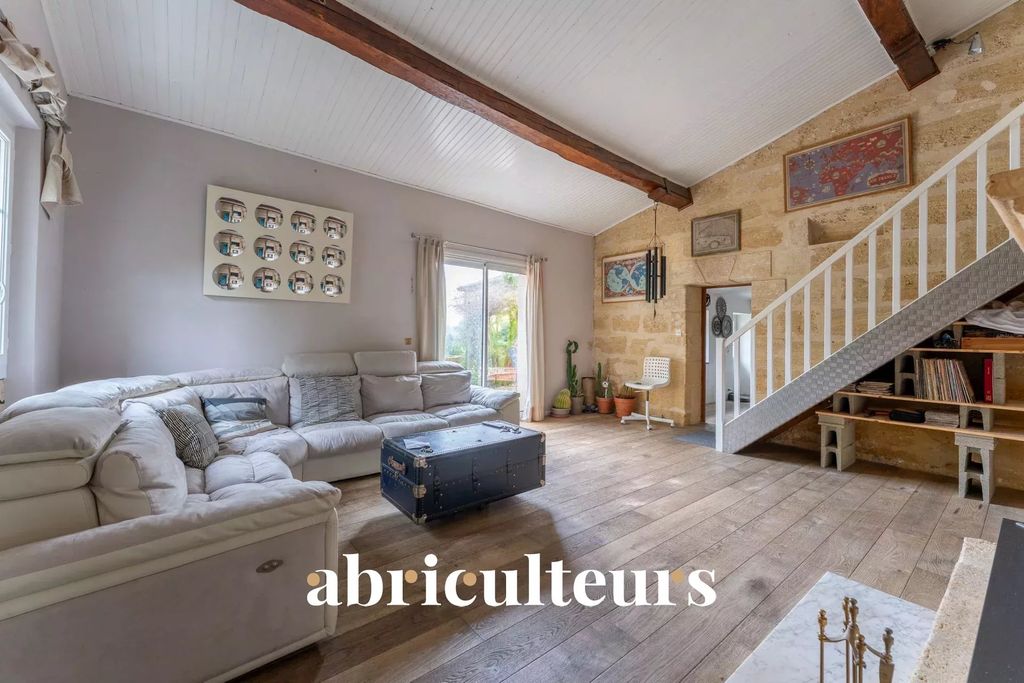 Achat maison à vendre 5 chambres 154 m² - Ambès