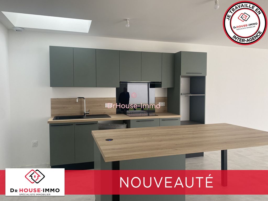 Achat maison à vendre 3 chambres 124 m² - Clavette