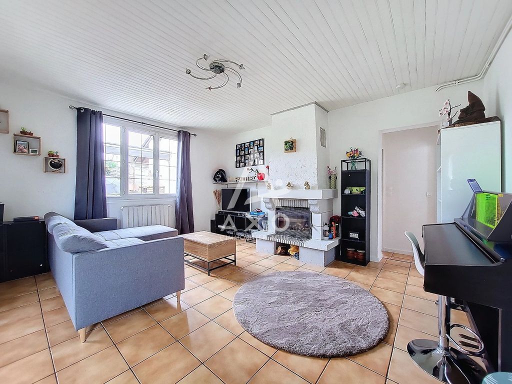 Achat maison à vendre 2 chambres 66 m² - Villemandeur