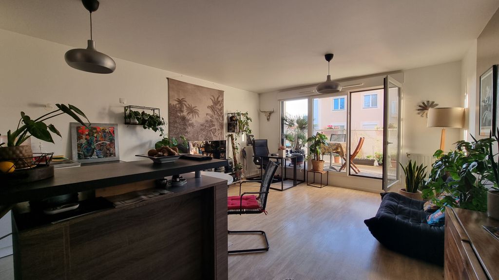 Achat appartement à vendre 3 pièces 68 m² - Montreuil