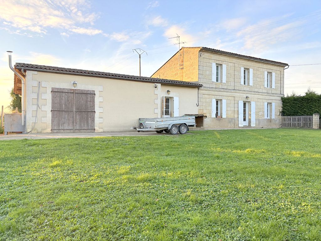 Achat maison à vendre 4 chambres 195 m² - Saint-Émilion