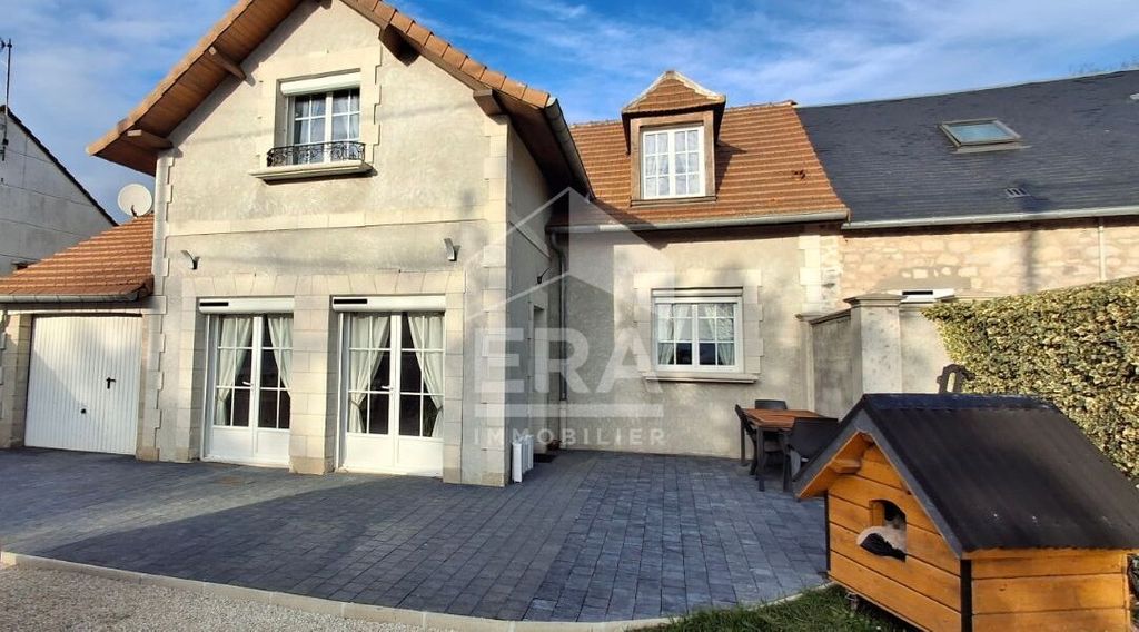 Achat maison à vendre 3 chambres 115 m² - Crépy-en-Valois