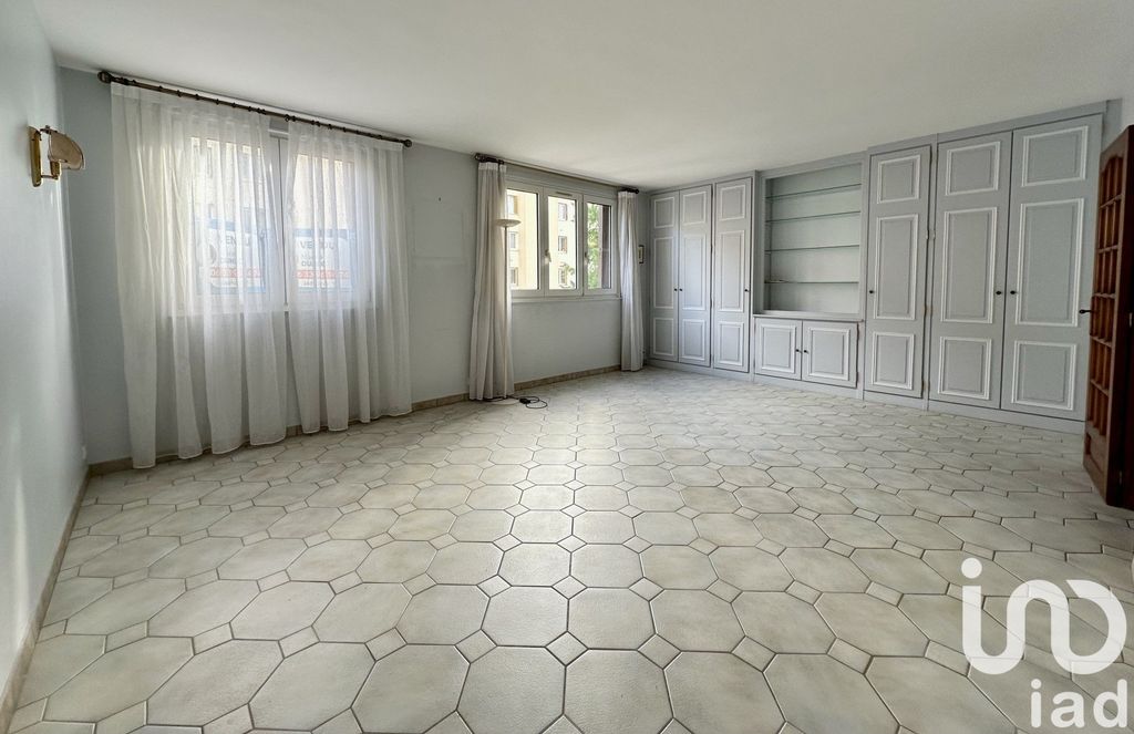 Achat appartement à vendre 4 pièces 67 m² - Châtenay-Malabry