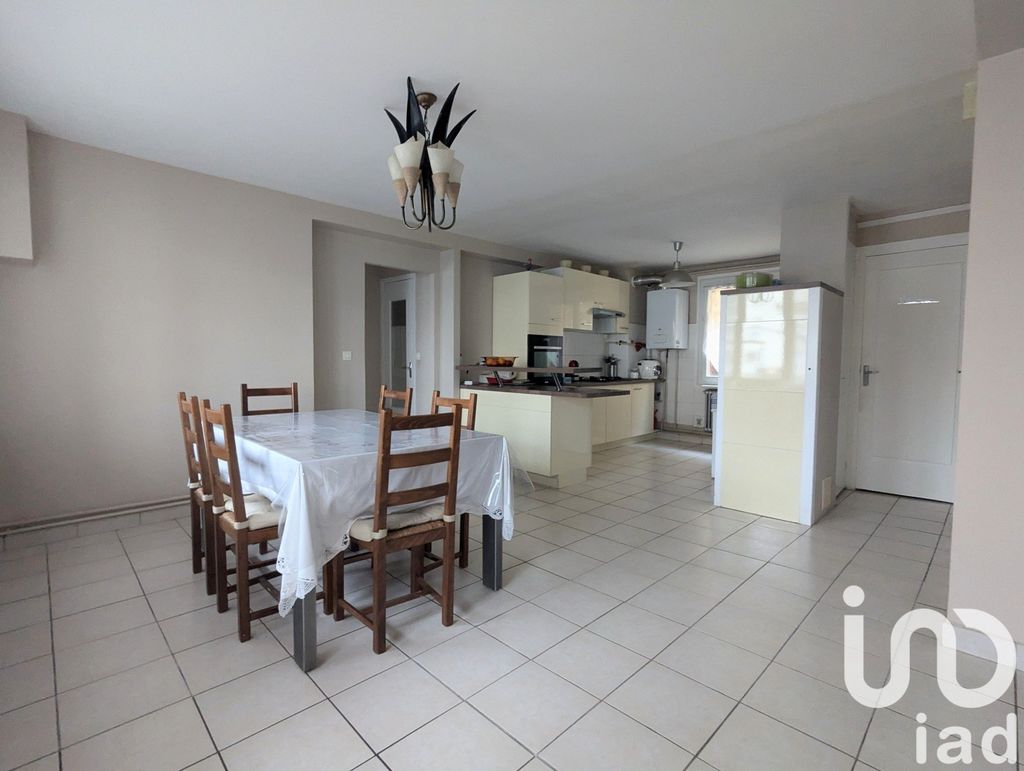 Achat appartement à vendre 3 pièces 56 m² - Villeurbanne