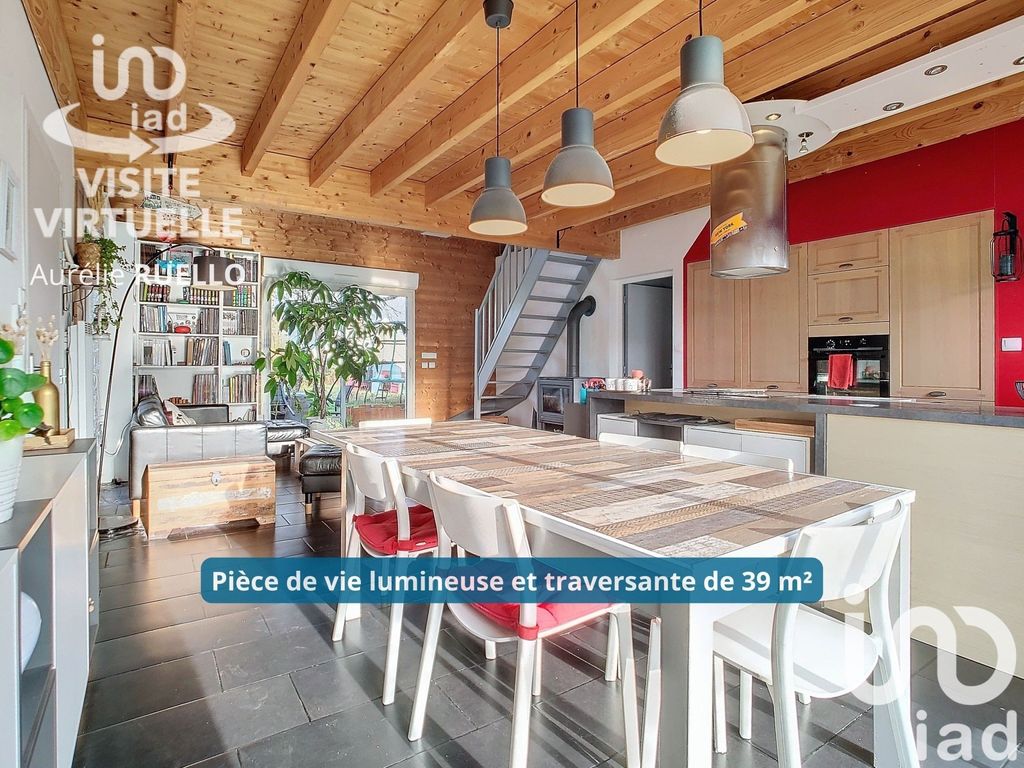 Achat maison à vendre 5 chambres 150 m² - Saint-Étienne-de-Chigny