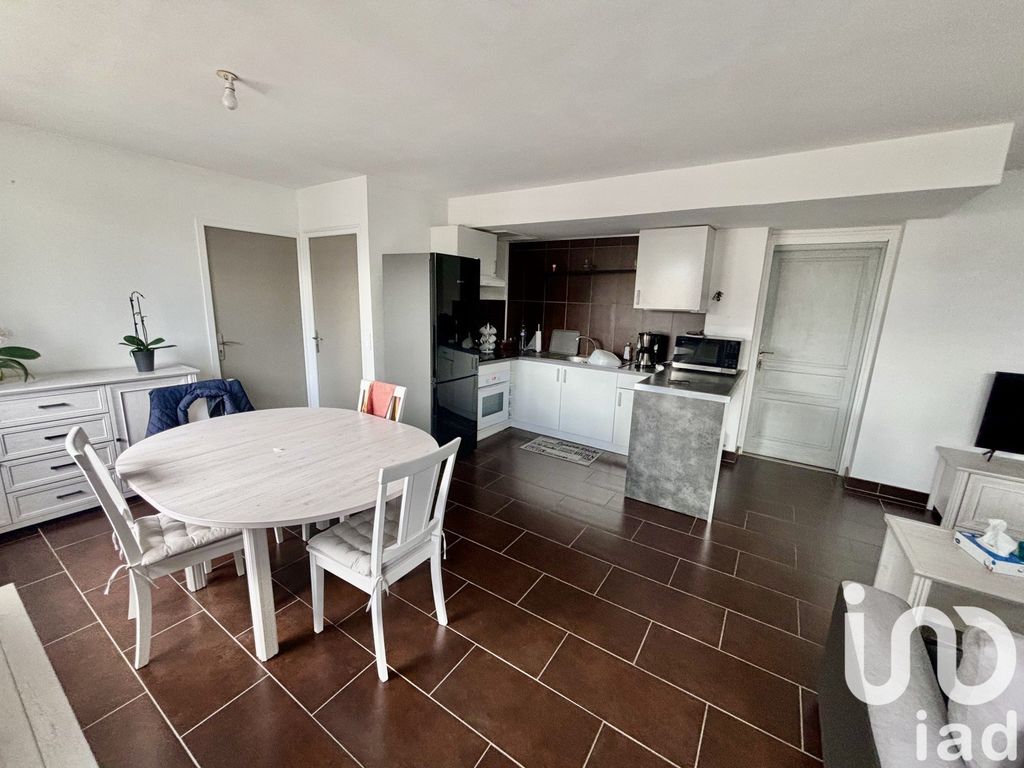 Achat appartement à vendre 2 pièces 51 m² - Plabennec