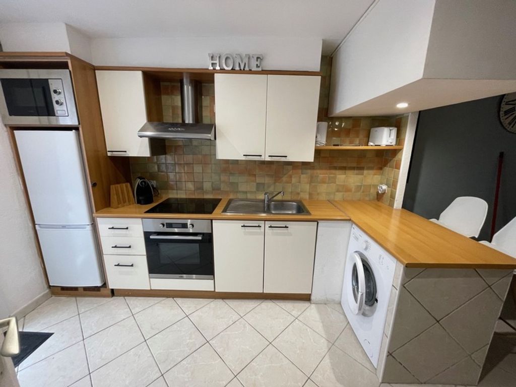 Achat appartement à vendre 2 pièces 38 m² - Sainte-Maxime