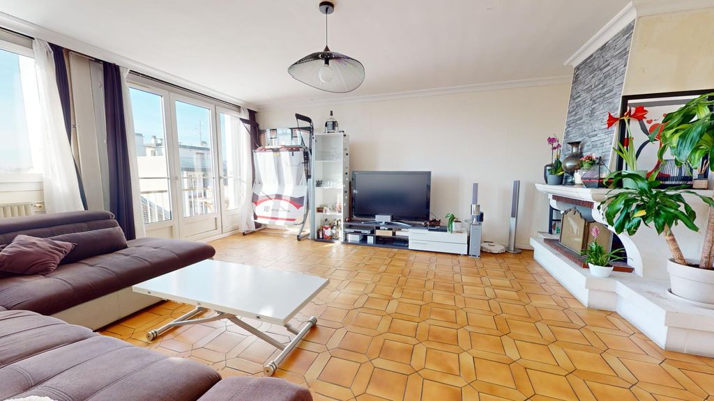 Achat appartement à vendre 4 pièces 94 m² - Drancy