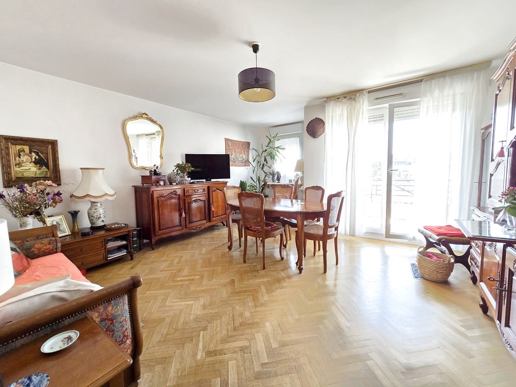 Achat appartement à vendre 4 pièces 82 m² - Le Plessis-Trévise