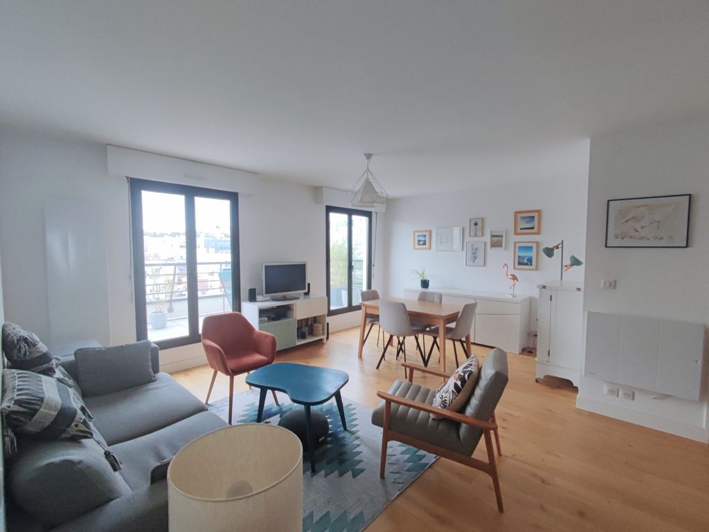 Achat appartement à vendre 3 pièces 70 m² - Puteaux