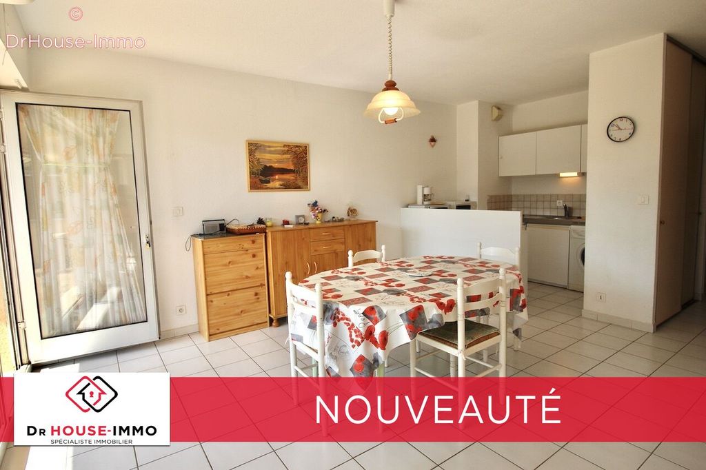 Achat appartement à vendre 3 pièces 53 m² - Cavalaire-sur-Mer