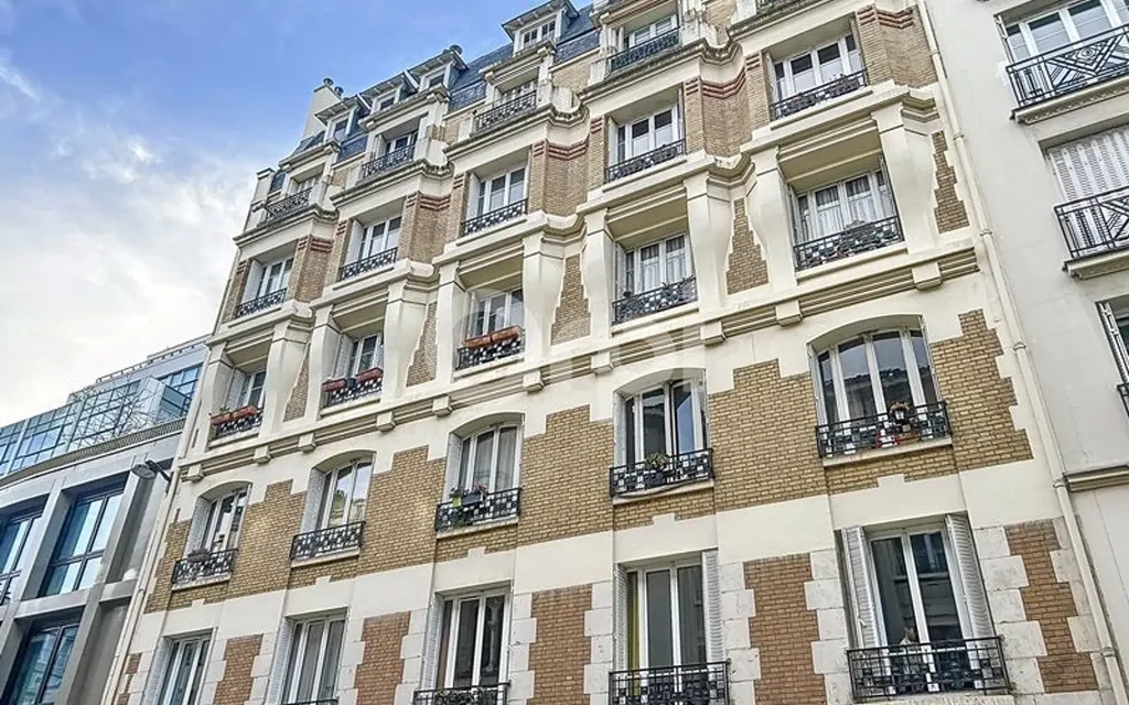 Achat appartement à vendre 3 pièces 65 m² - Paris 15ème arrondissement