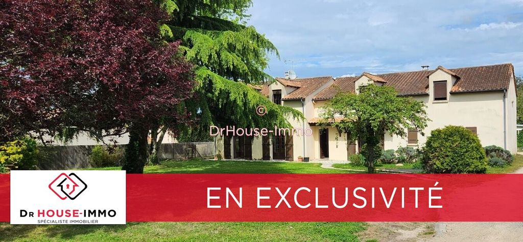 Achat maison à vendre 6 chambres 227 m² - Chauray