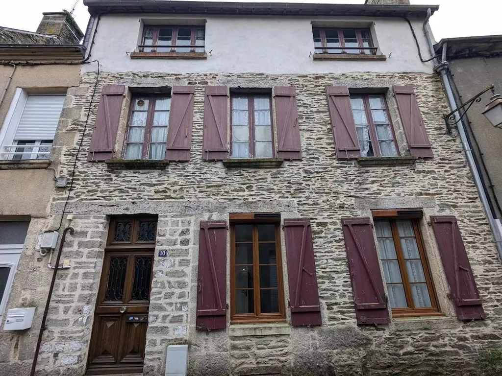 Achat maison à vendre 6 chambres 200 m² - Ploërmel