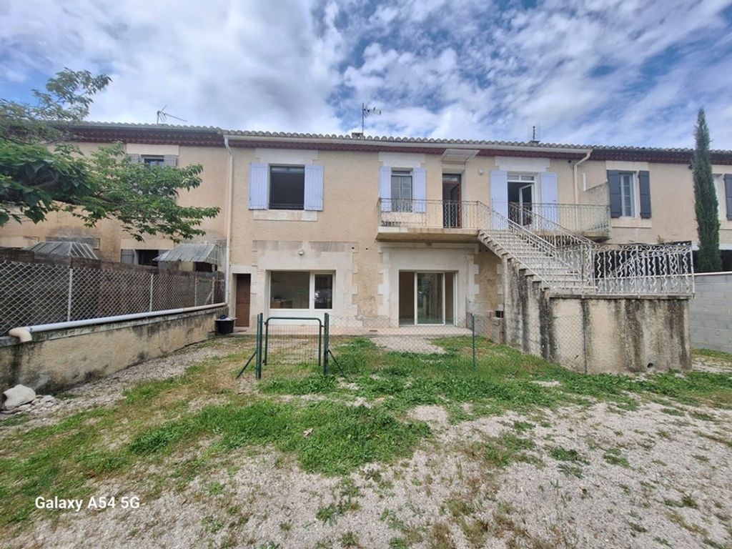 Achat maison à vendre 5 chambres 190 m² - L'Isle-sur-la-Sorgue