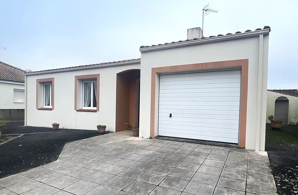 Achat maison à vendre 2 chambres 73 m² - La Marne