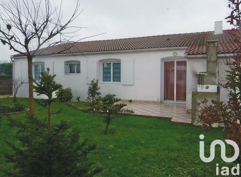 Achat maison à vendre 4 chambres 112 m² - Saint-Hilaire-de-Riez