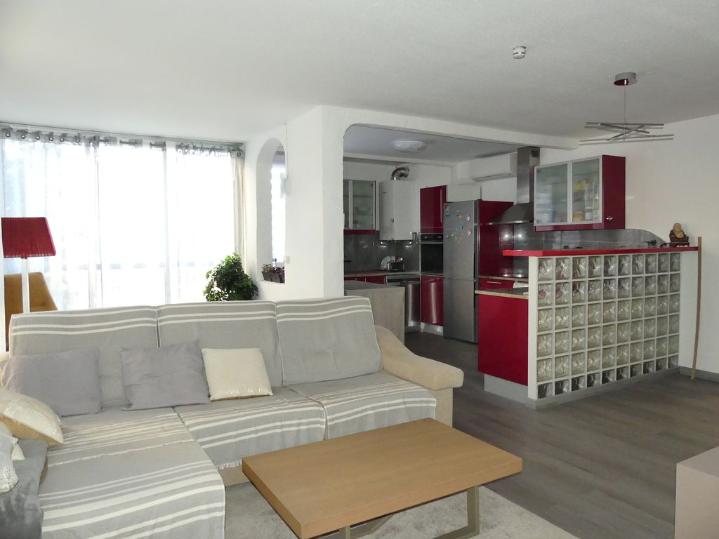 Achat appartement à vendre 4 pièces 70 m² - Carros