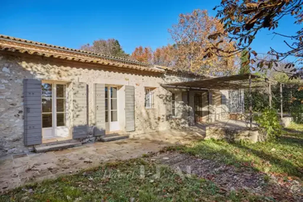 Achat maison à vendre 4 chambres 236 m² - Aix-en-Provence