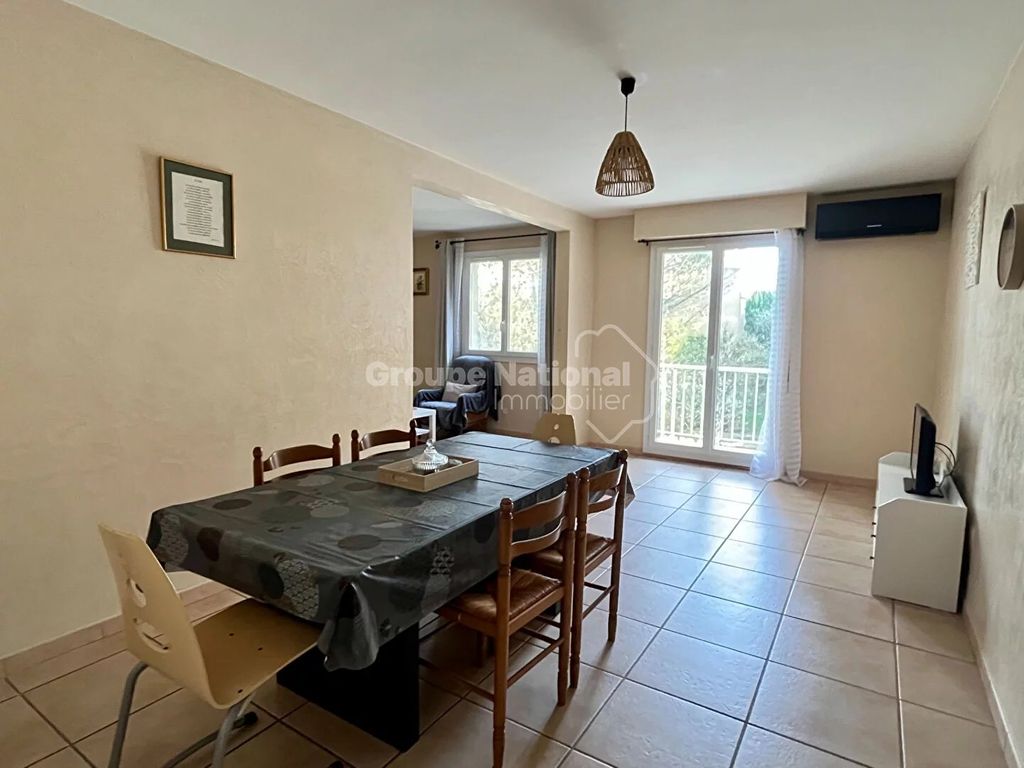 Achat appartement à vendre 4 pièces 86 m² - Arles