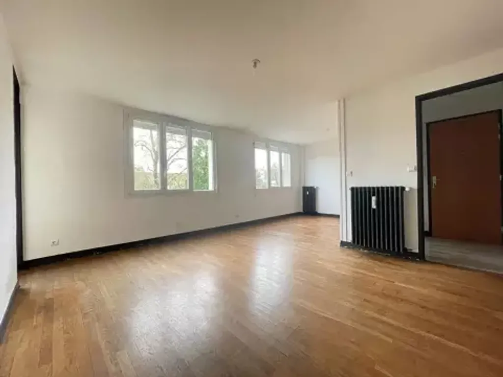 Achat appartement à vendre 3 pièces 62 m² - Besançon