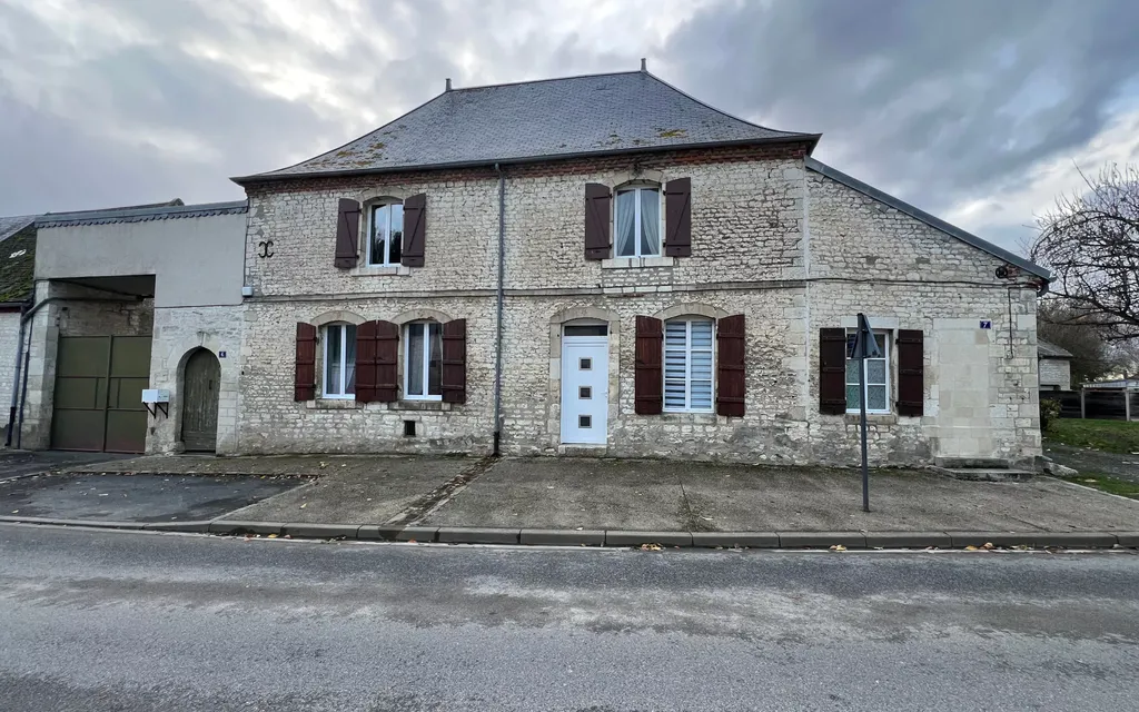 Achat maison à vendre 3 chambres 150 m² - Bucy-lès-Pierrepont