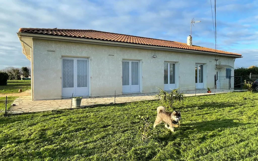 Achat maison à vendre 4 chambres 120 m² - La Vallée