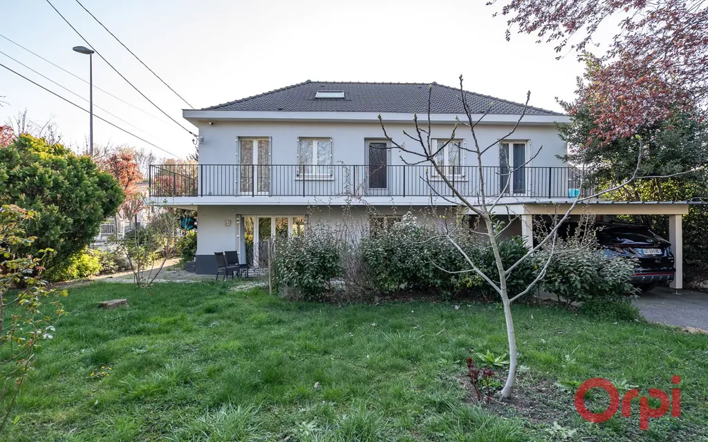 Achat maison à vendre 5 chambres 249 m² - Créteil