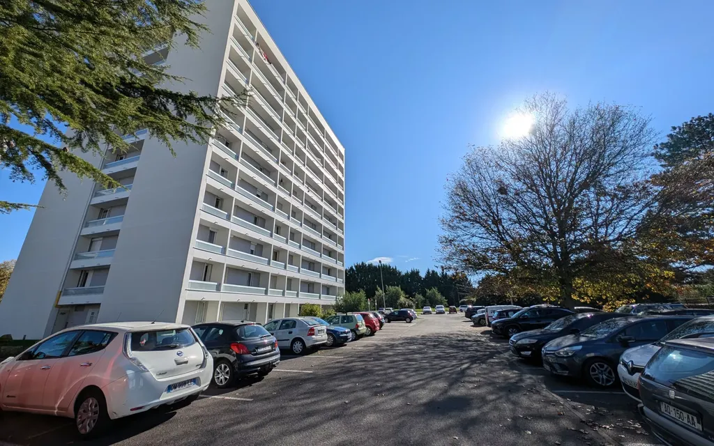 Achat appartement à vendre 2 pièces 49 m² - Gradignan