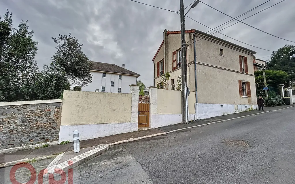 Achat maison à vendre 3 chambres 99 m² - Châtillon