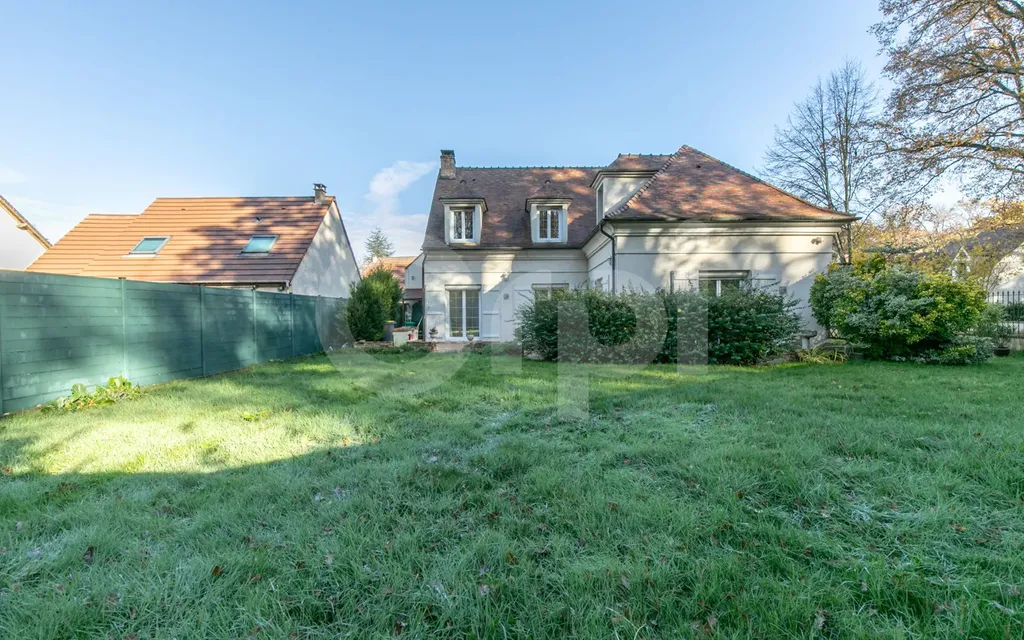 Achat maison à vendre 6 chambres 202 m² - Limeil-Brévannes