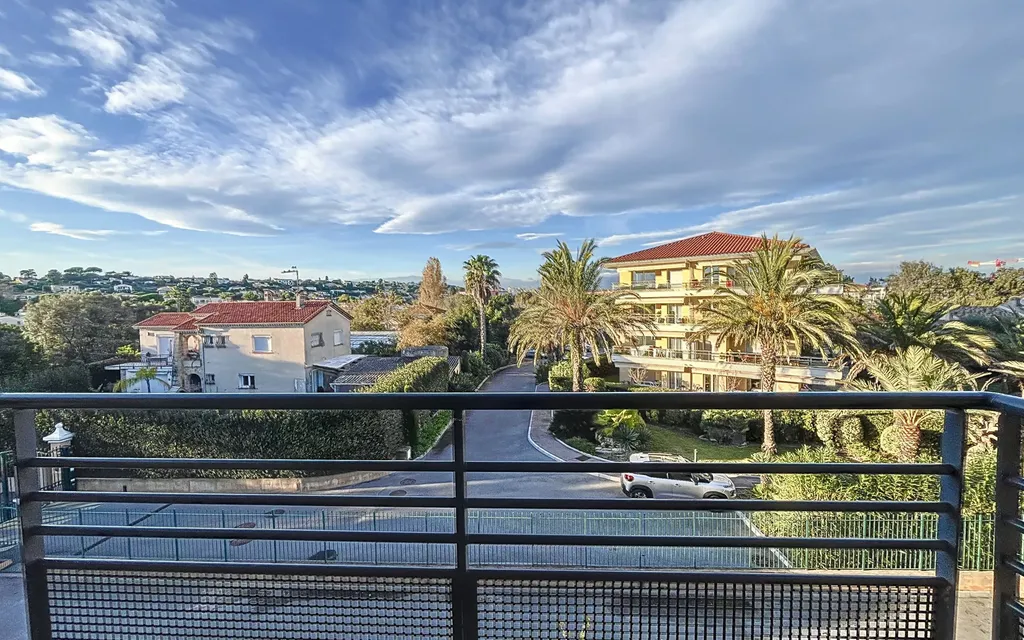 Achat appartement à vendre 2 pièces 34 m² - Antibes