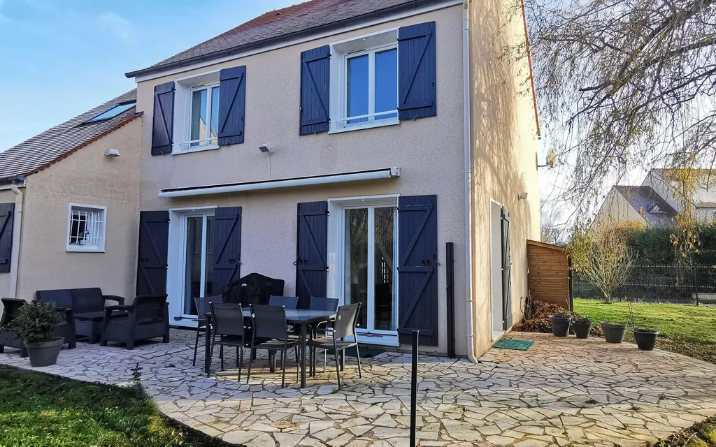 Achat maison à vendre 4 chambres 128 m² - Marolles-en-Brie