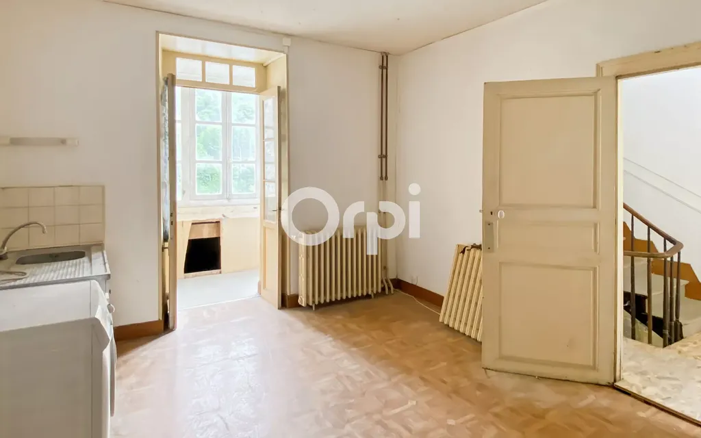 Achat maison à vendre 4 chambres 120 m² - Eaux-Bonnes