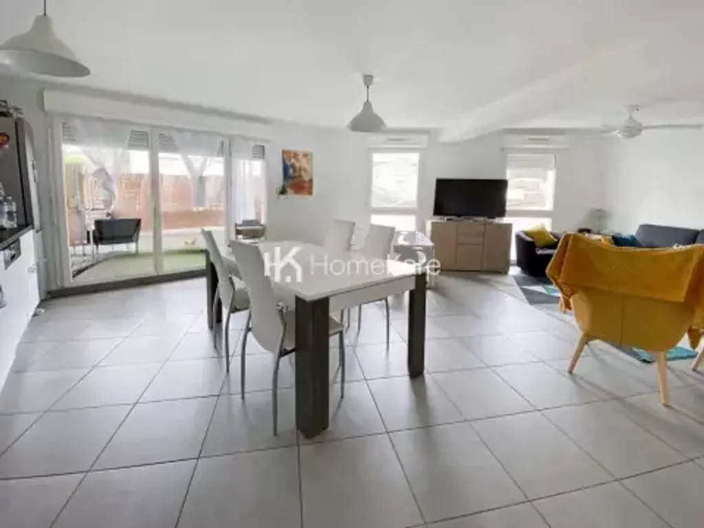 Achat appartement à vendre 3 pièces 72 m² - Bègles