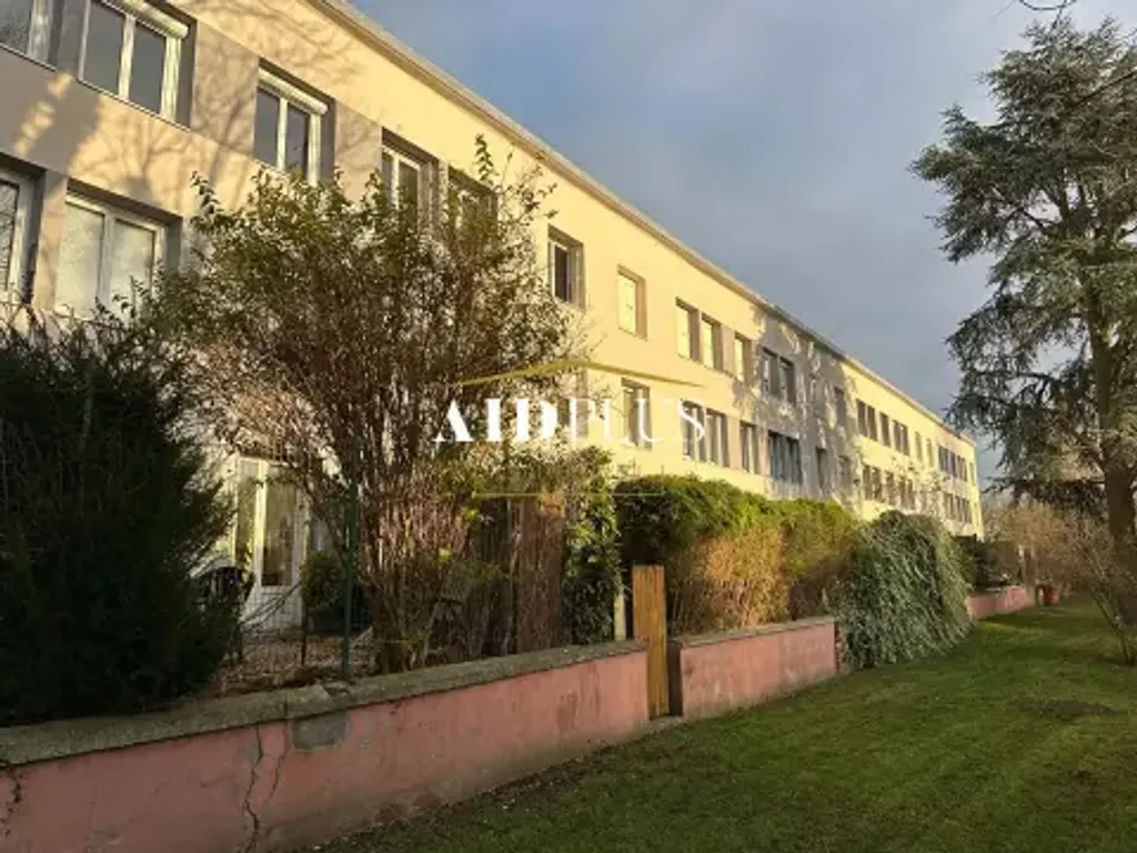 Achat appartement à vendre 3 pièces 54 m² - Saint-Leu-la-Forêt