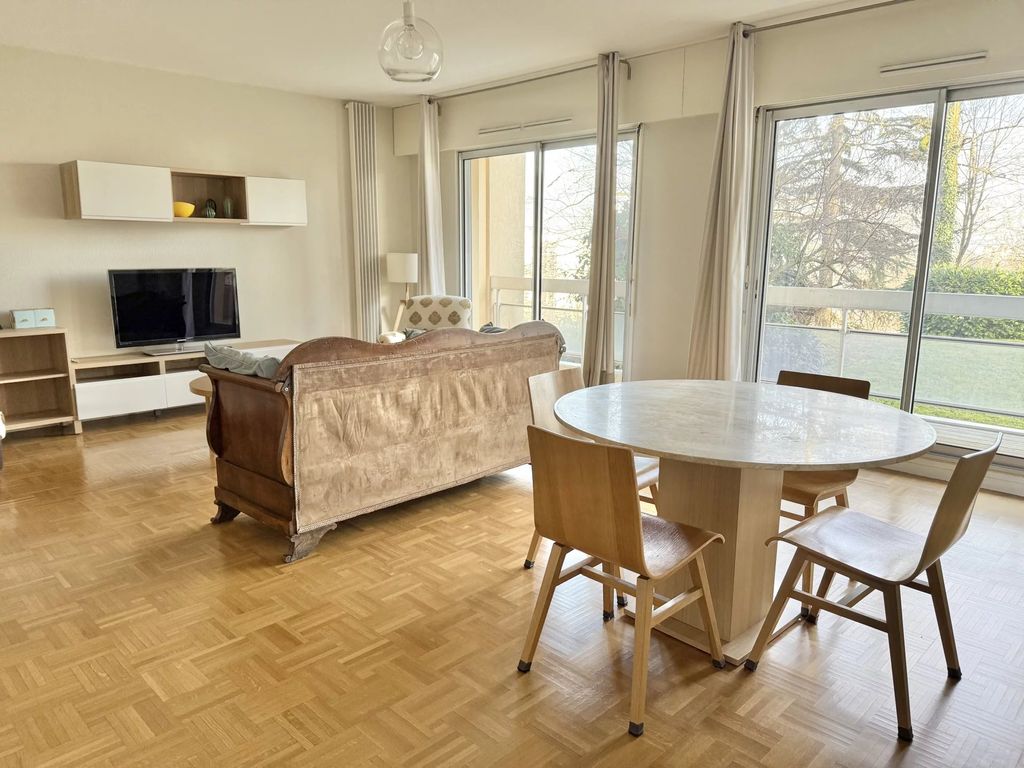 Achat appartement à vendre 2 pièces 72 m² - Sainte-Foy-lès-Lyon