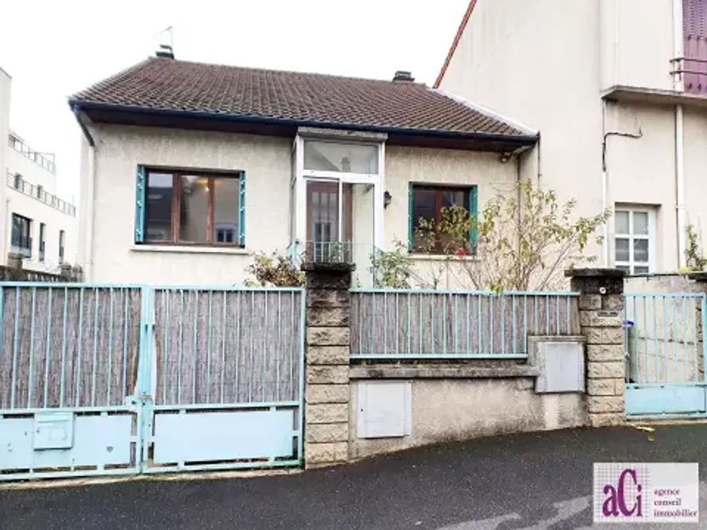 Achat maison à vendre 2 chambres 78 m² - L'Haÿ-les-Roses