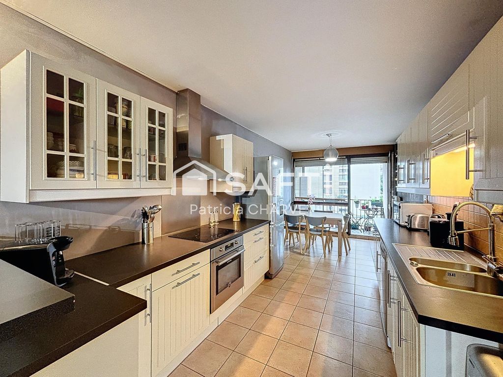 Achat appartement à vendre 5 pièces 92 m² - Francheville