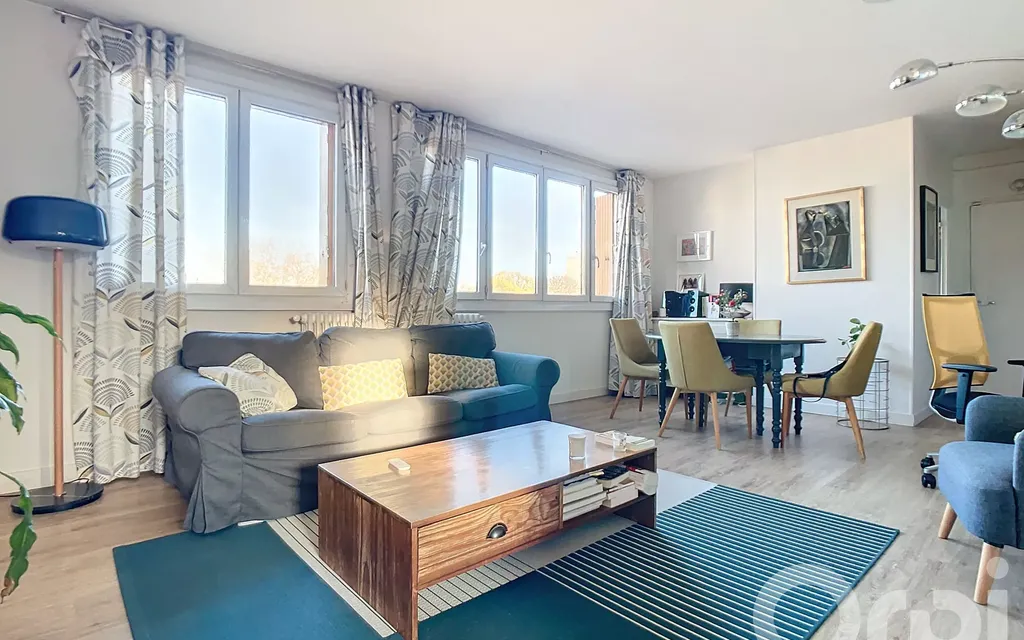 Achat appartement à vendre 2 pièces 49 m² - Maisons-Alfort