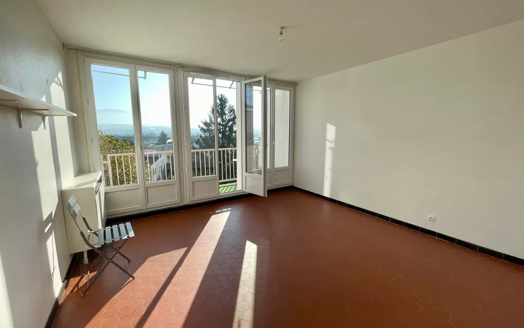 Achat appartement à vendre 3 pièces 57 m² - Romans-sur-Isère