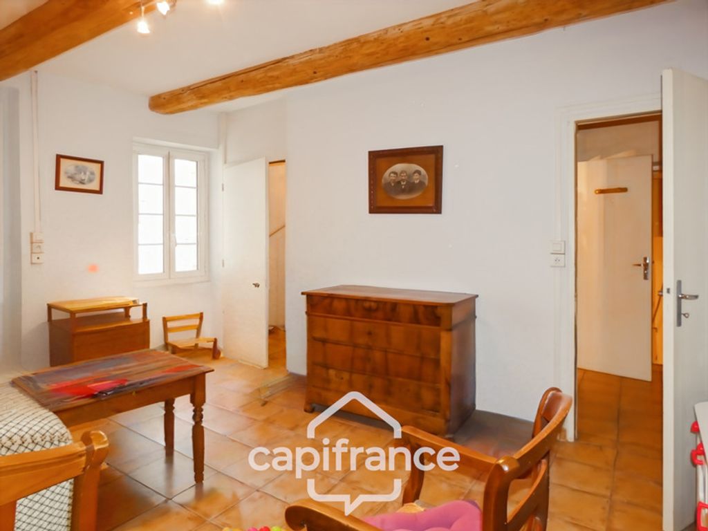 Achat maison à vendre 2 chambres 90 m² - Saint-Geniès-de-Comolas