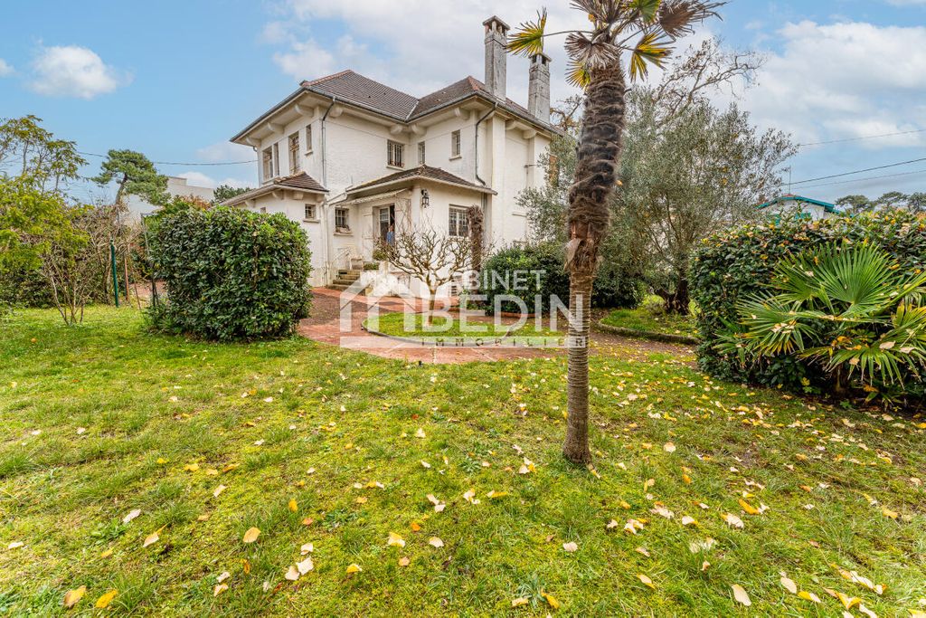 Achat maison à vendre 4 chambres 243 m² - Arcachon