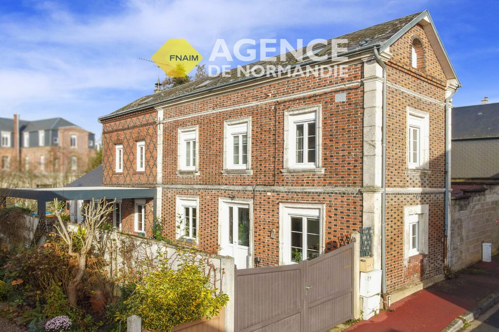 Achat maison à vendre 4 chambres 116 m² - Bernay