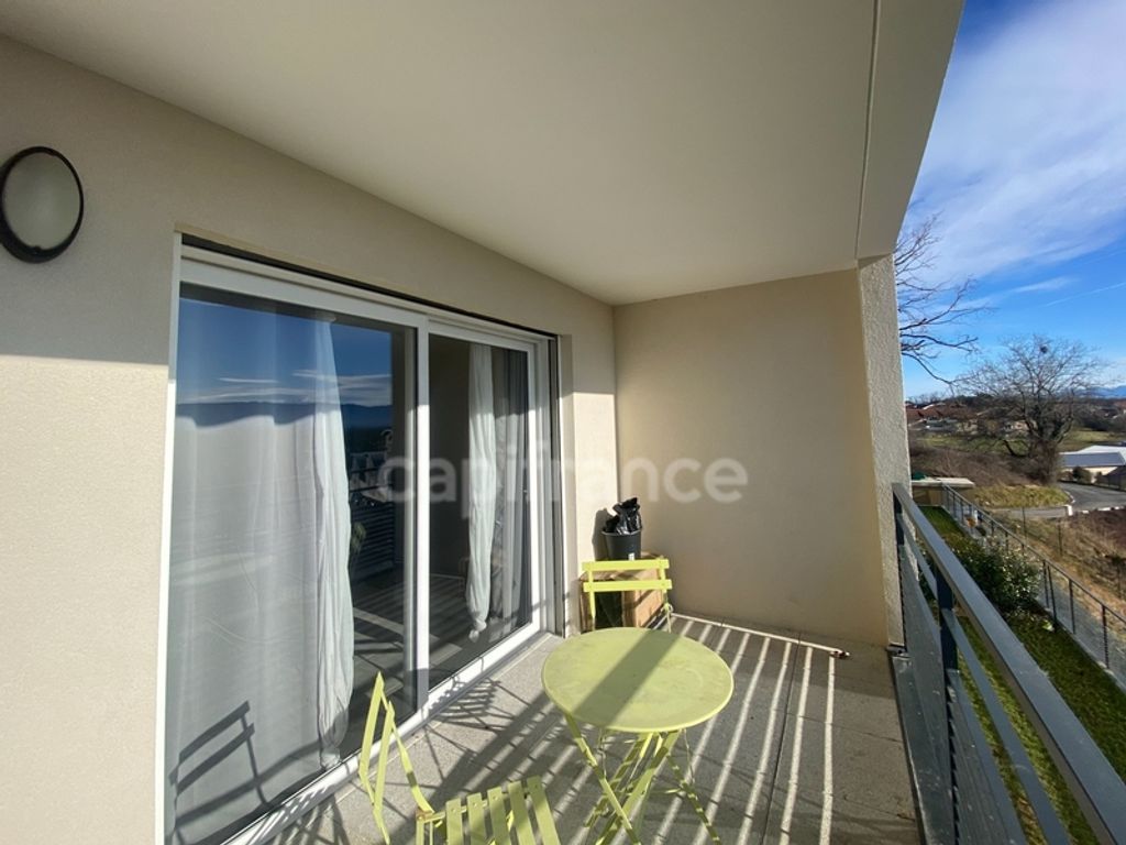 Achat appartement à vendre 3 pièces 66 m² - Péron